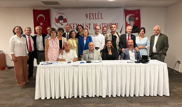 9 Eylül Kemalist Platformu Yola Çıktı