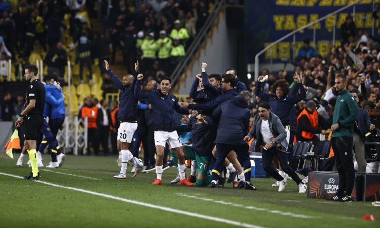 Uğur Hoca Yazıyor: TARİH, TEKERRÜRDEN Mİ İBARETTİR?