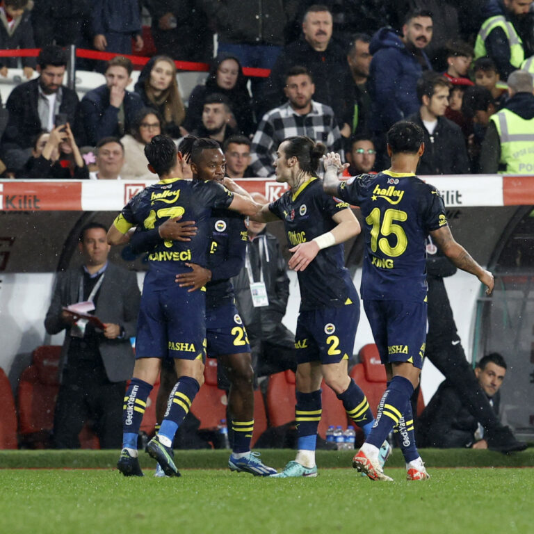 Fenerbahçe tarlada hazine buldu