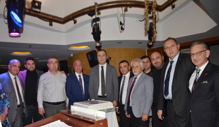 Birleşik Kamu-İş, “Birlik ve Dayanışma” gecesinde buluştu