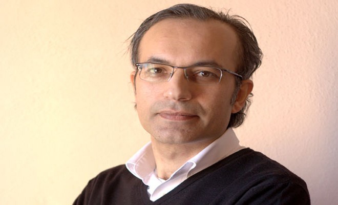 Menderes Çınar: “Erdoğan-Davutoğlu gerilimi kaçınılmaz”