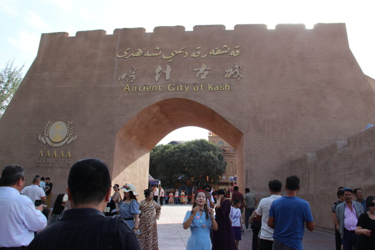 Sincan’da On Gün: Bir Yolculuğun İzlenimleri